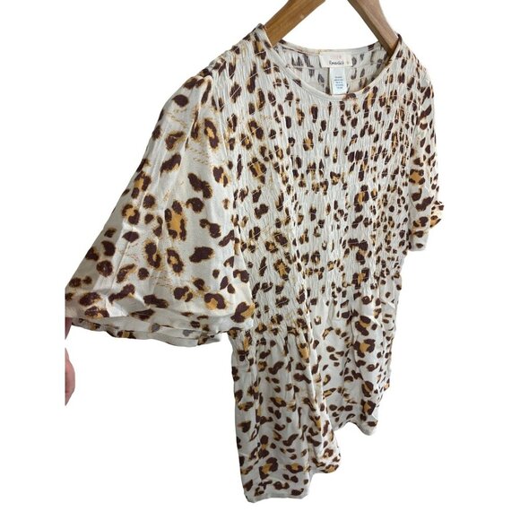 Urban Romantics Animal Print Smocked Flutter Sleeve Top Sz L - Picture 4 of 6